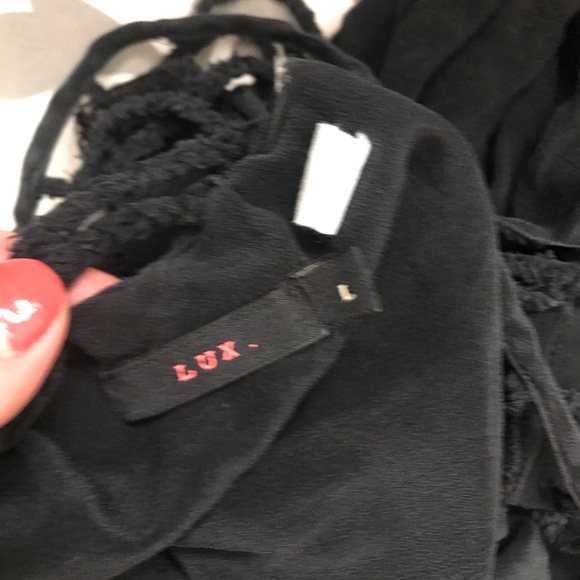 👗LUX Black Silk Dress - Picture 3 of 4